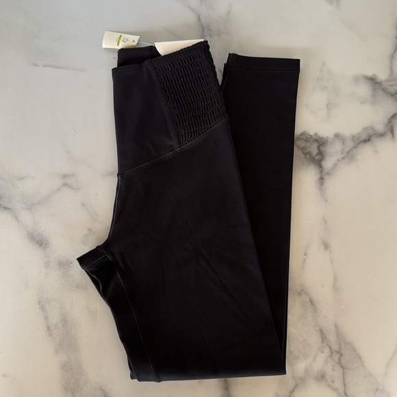 Aerie Offline Real Me 7/8 Ruched Waist Leggings - Picture 3 of 3